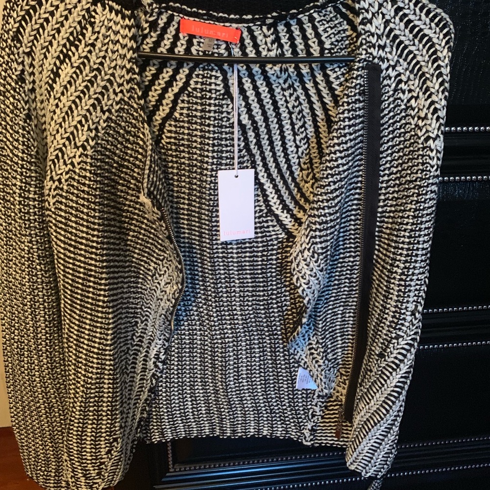 Blazer /sweater